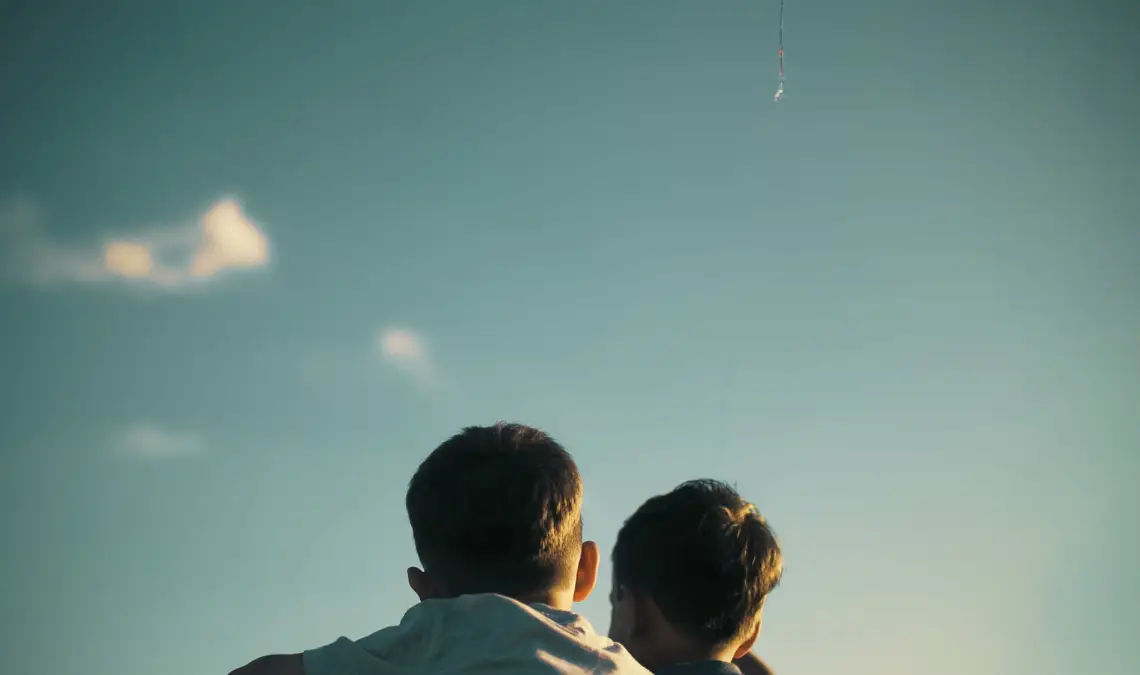 生きづらさや孤独感はインディゴチルドレンだから？特徴を解説