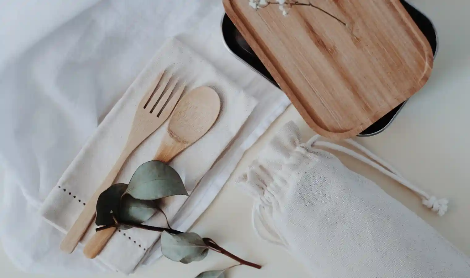 スローライフとは？ストレス社会から解放される丁寧な暮らし方 