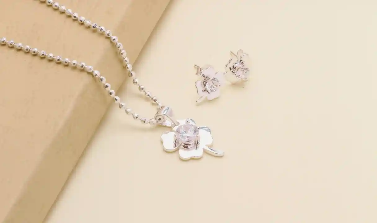 エシカルジュエリー